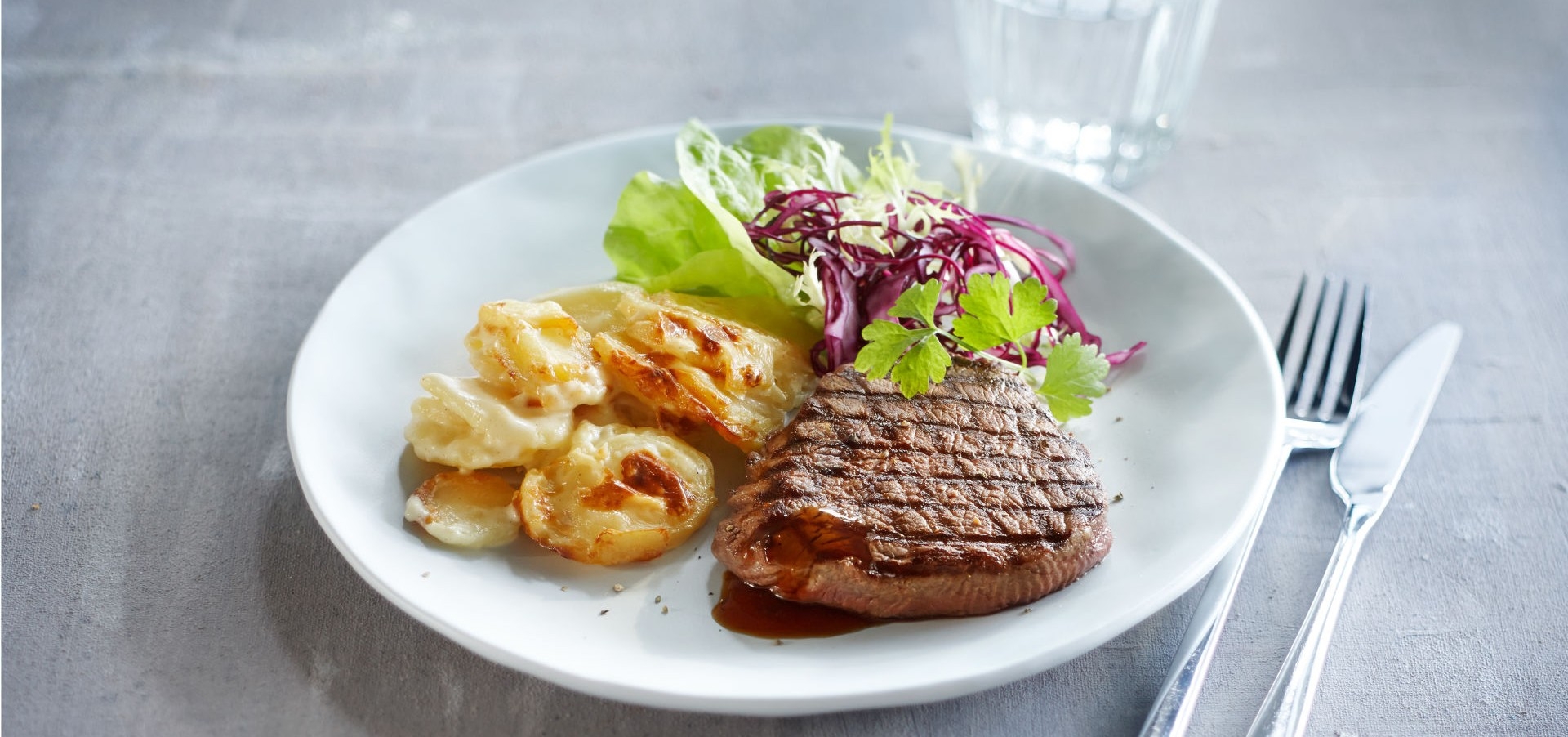 Frisches Cremiges Käse-Gratin