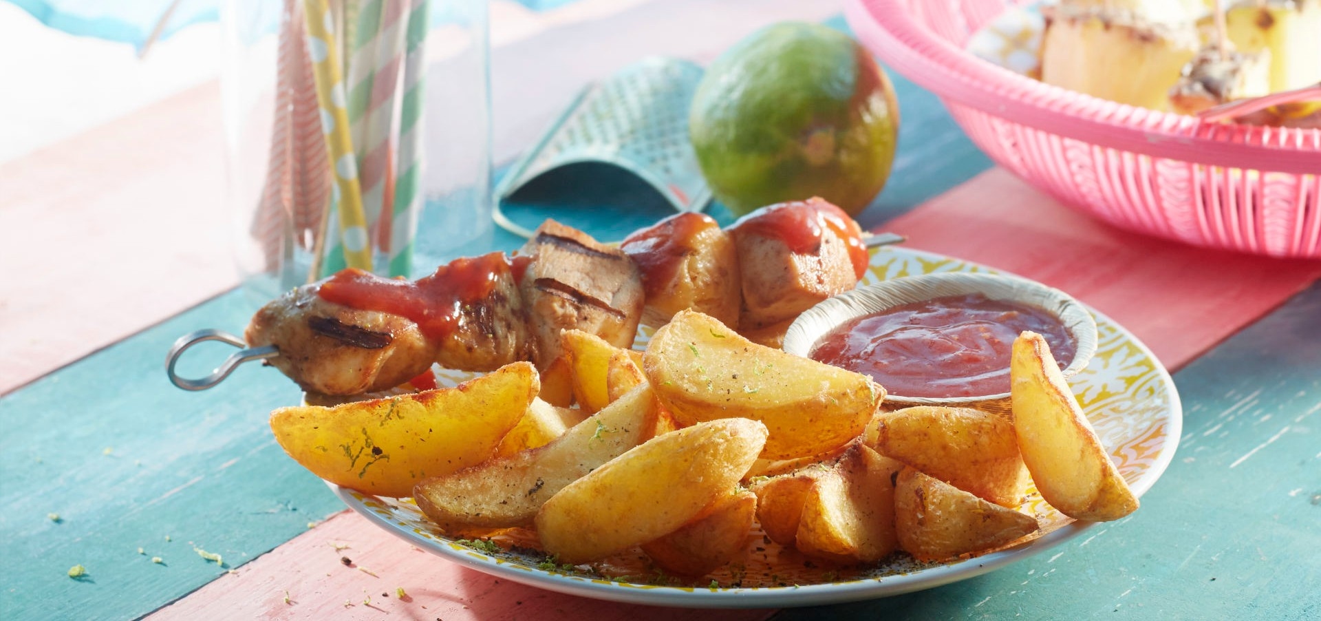 Gegrillter Hähnchen Ananas Spiess